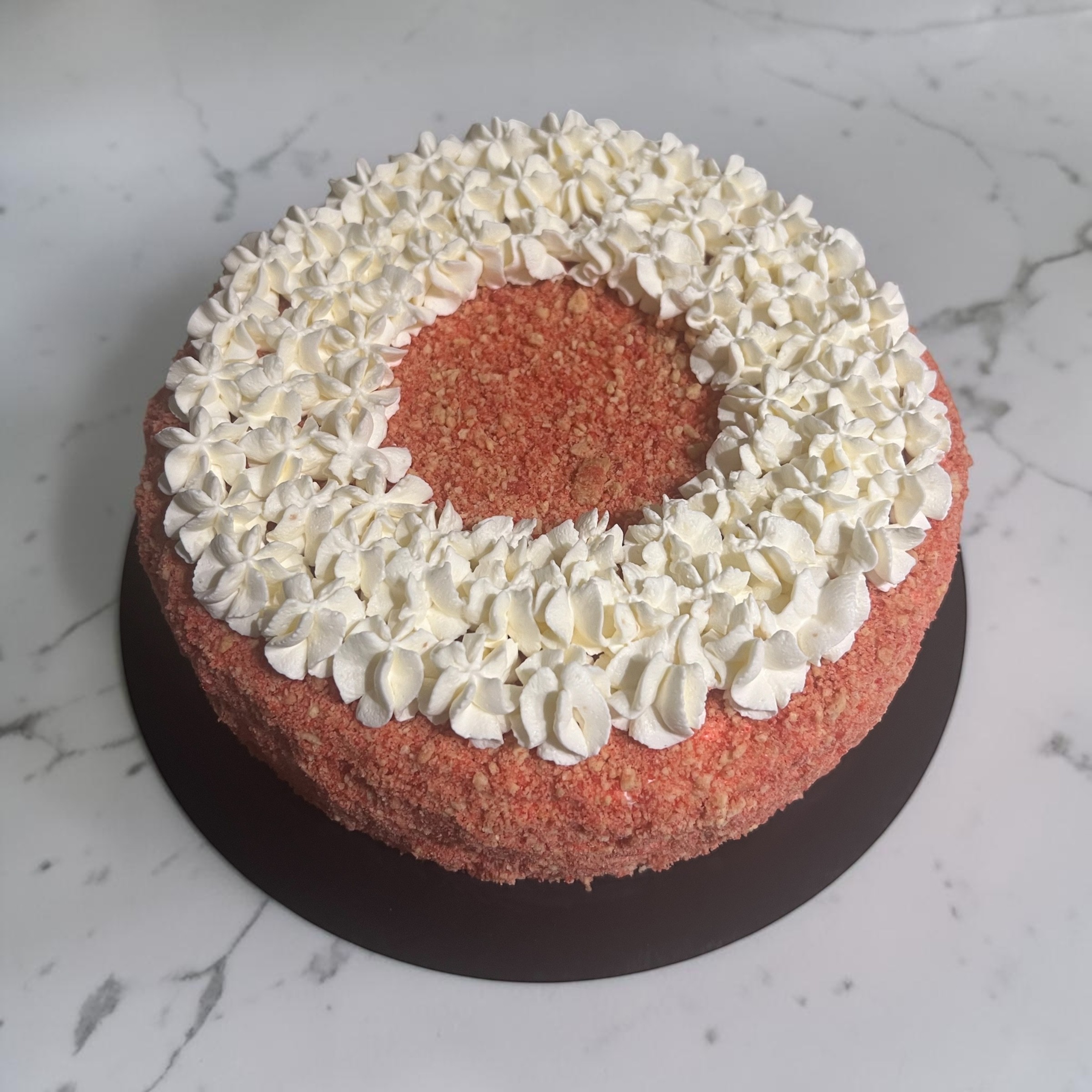 Strawberry Crunch Cheesecake 8"